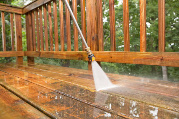 Why Choose Our Certified Pressure Washing Experts for Your Project Needs in Athens, IL?
